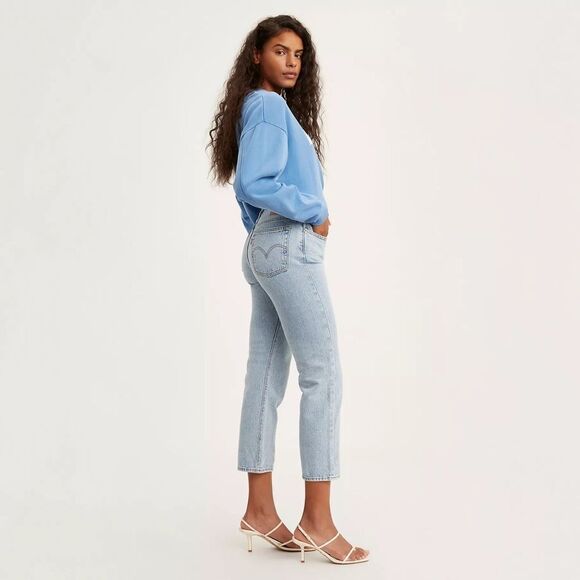NWT LEVI’S WEDGIE STRAIGHT FIT WOMEN'S JEANS - Picture 2 of 12